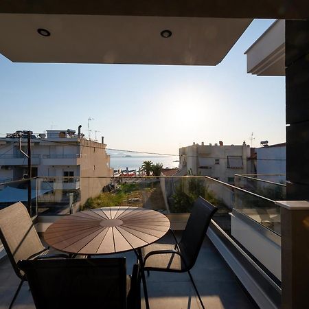 Blue Wave Luxury Suites Nea Iraklitsa 客房 照片