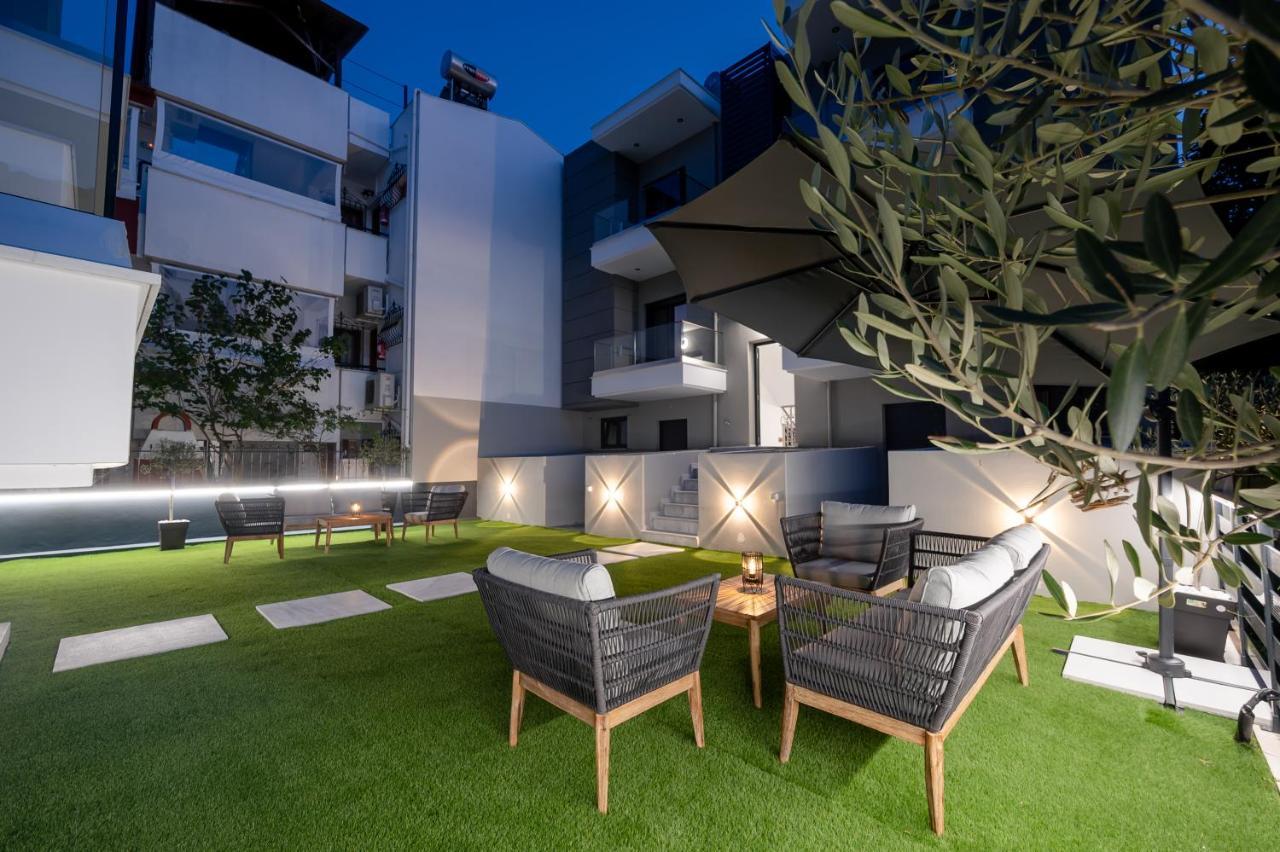 Blue Wave Luxury Suites Nea Iraklitsa 外观 照片