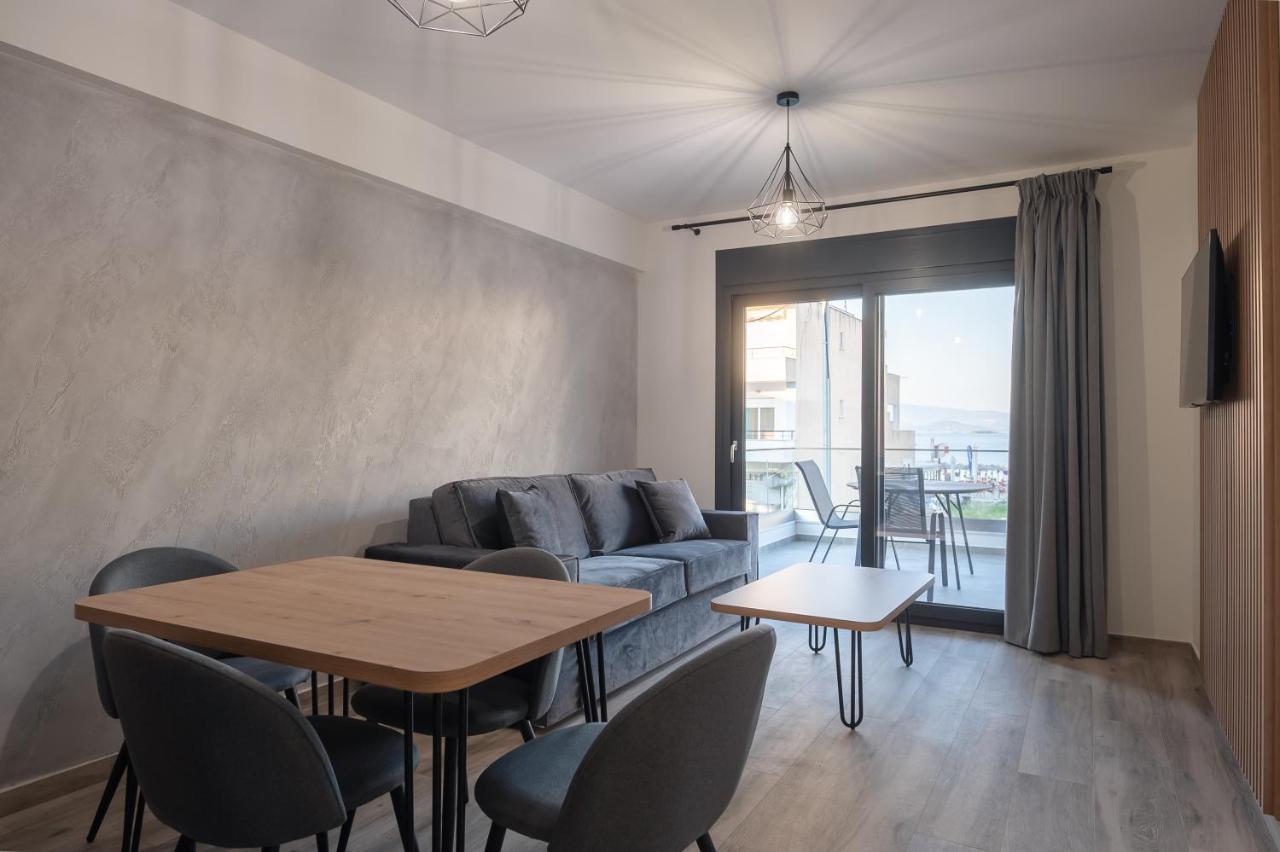 Blue Wave Luxury Suites Nea Iraklitsa 外观 照片