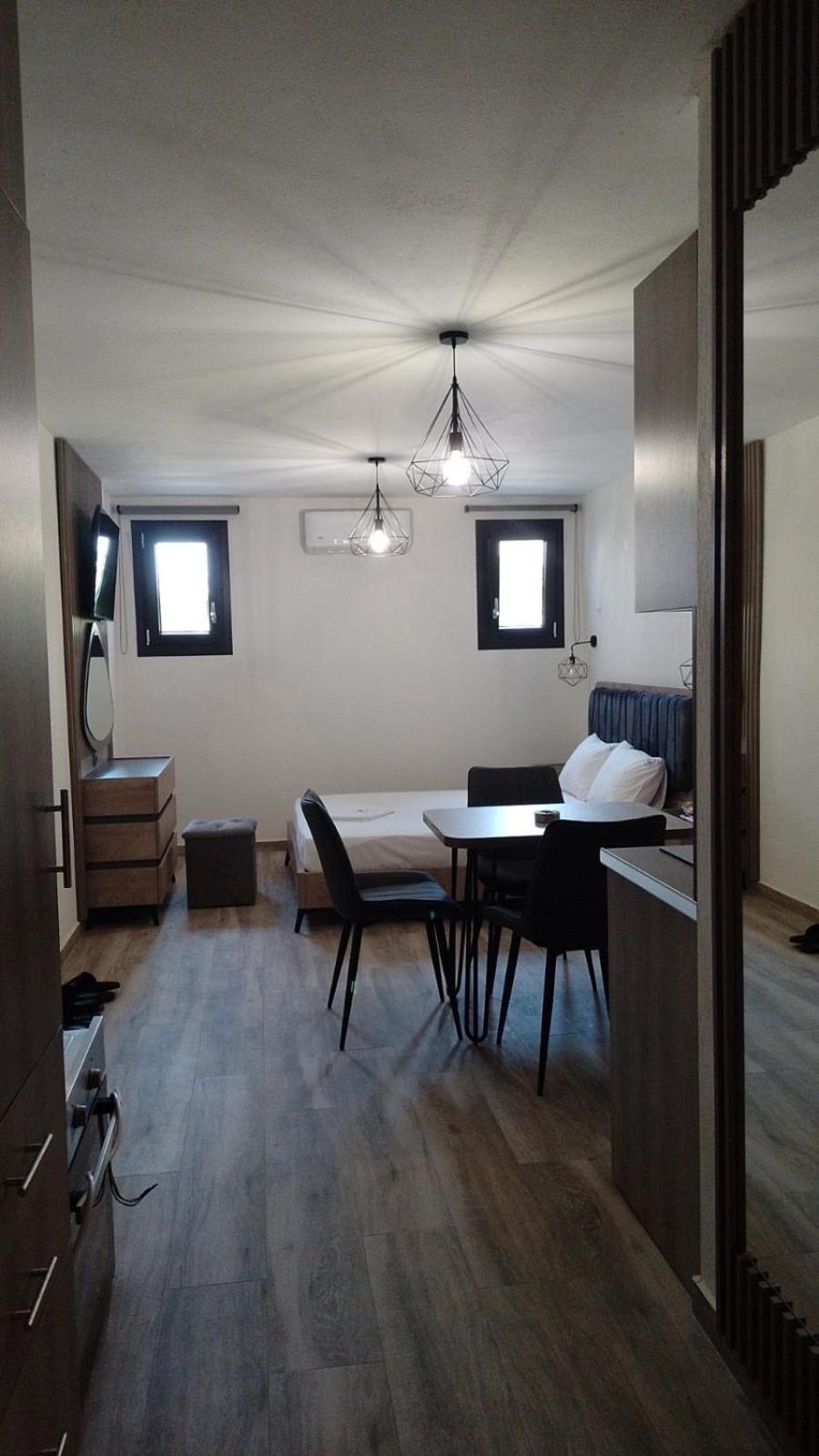 Blue Wave Luxury Suites Nea Iraklitsa 客房 照片